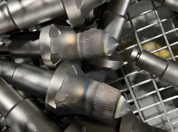 Enstruc Wear Solutions | Ceramic Coated Cutting Picks In Caliche 0